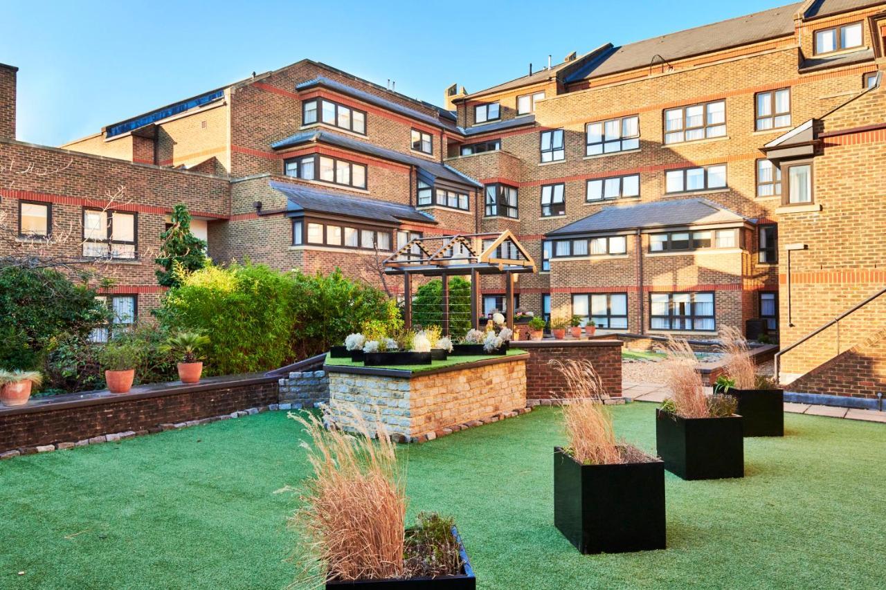 Monarch House - Serviced Apartments - Kensington Лондон Екстериор снимка