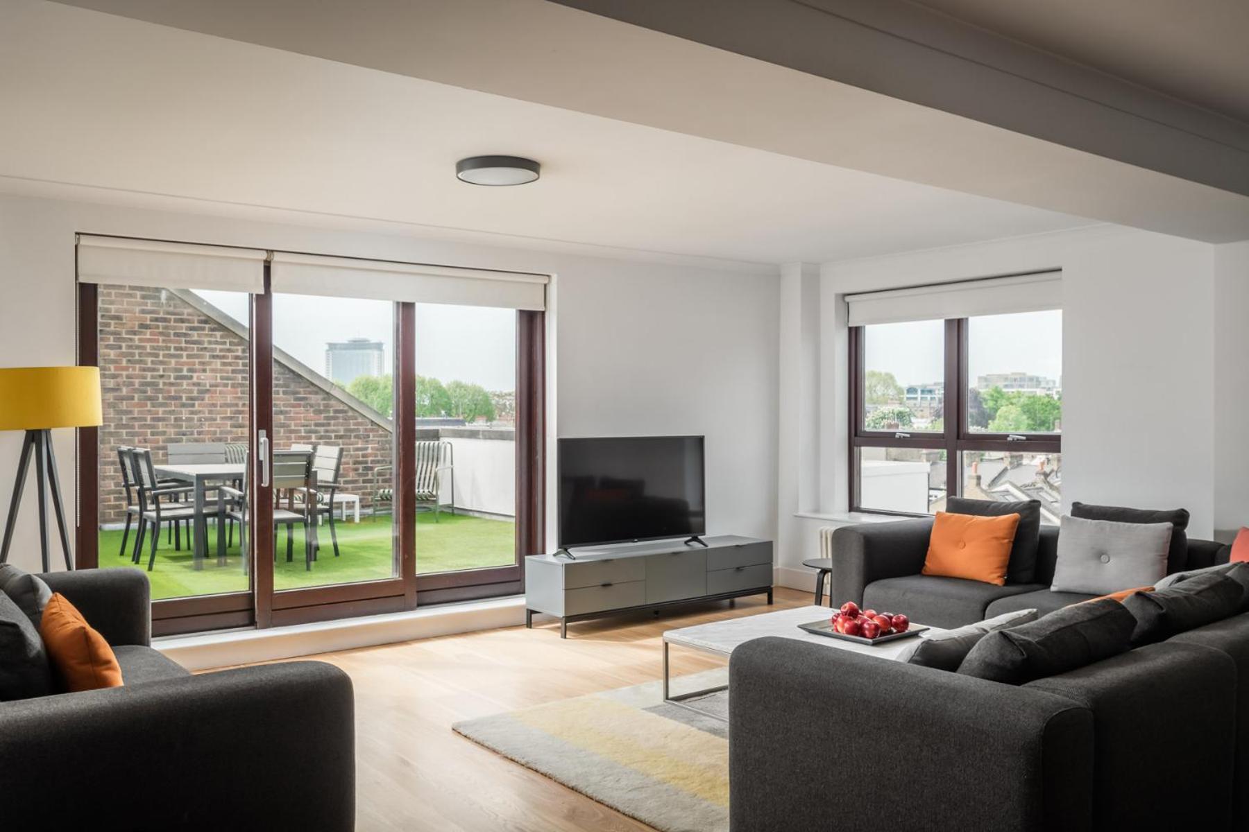 Monarch House - Serviced Apartments - Kensington Лондон Екстериор снимка